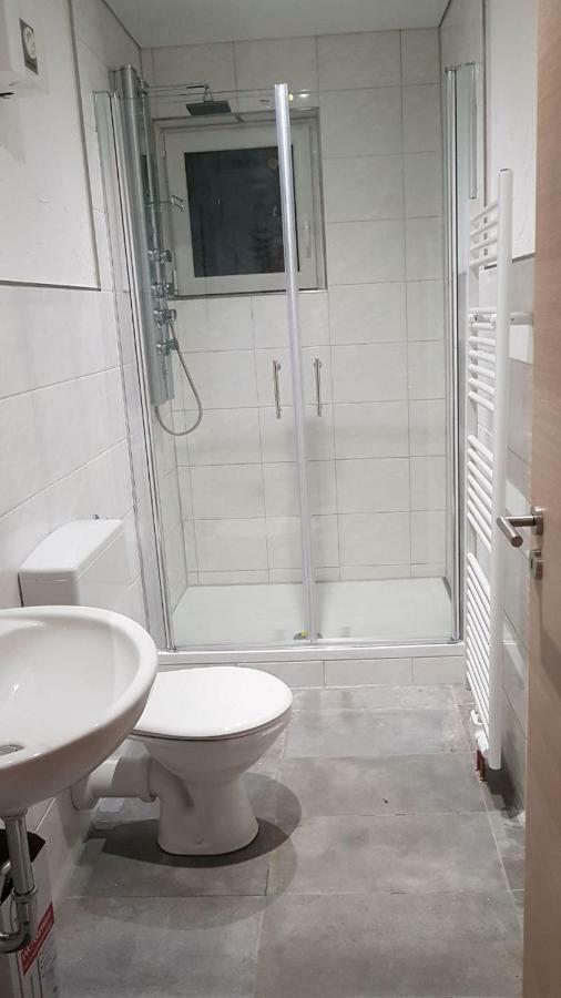 Apartment Thalia 2 A *